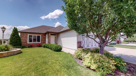 2449 Red Pine Ave, Rochester, MN