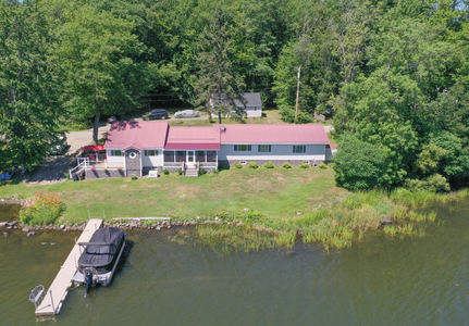 95 Barrows Point Rd, Newport, ME