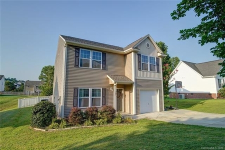 705 Coventry Dr, Albemarle, NC