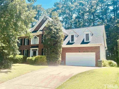 117 Parson Woods Ln, Cary, NC
