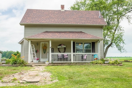 8404 N County Road 300, Rossville, IN