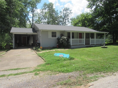 495 Robb St, Perryville, MO