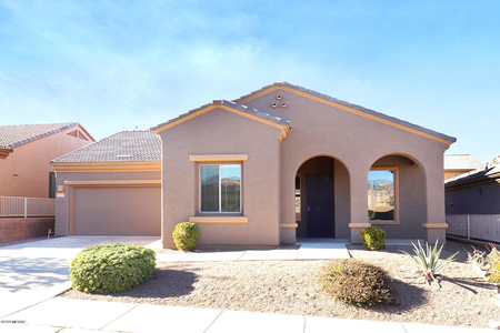 5870 S Painted Canyon Dr, Green Valley, AZ