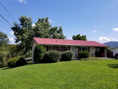 1406 Valley View Dr, Johnson City, TN