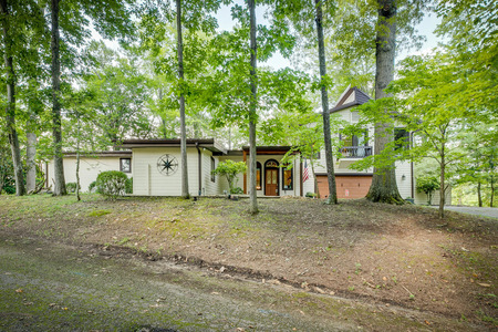 383 Sugar Hollow Acres Private Dr, Piney Flats, TN