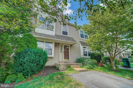 331 Countryside Ct, Collegeville, PA