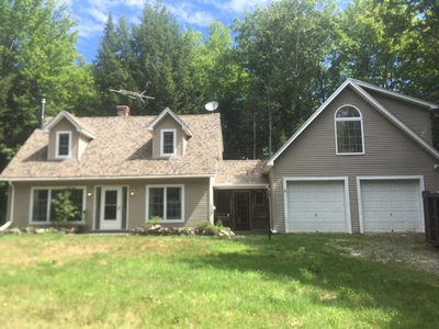 839 Lower Detroit Rd, Plymouth, ME