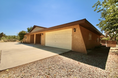 56707 Mountain View Trl, Yucca Valley, CA