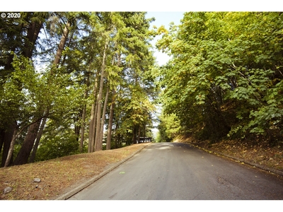 151 Treehill Loop, Eugene, OR