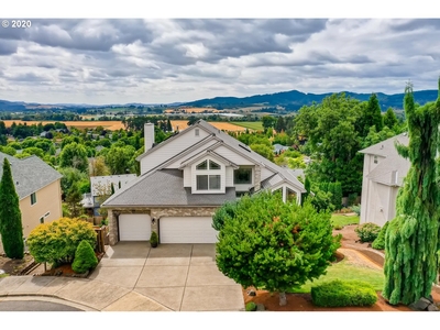 250 Jessica Dr, Forest Grove, OR