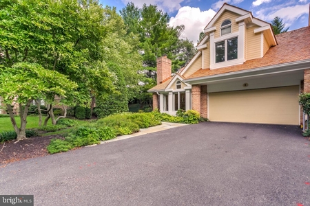 6 Old Boxwood Ln, Lutherville Timonium, MD