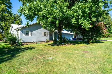501 Brentwood St, Carl Junction, MO