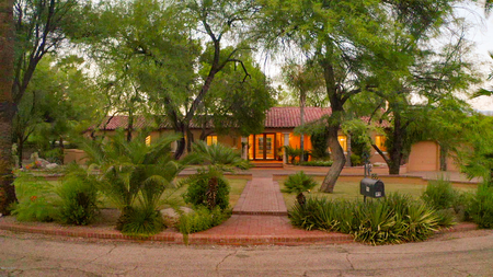95 E Calle Primorosa, Tucson, AZ
