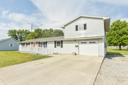 1304 Wright St, Bellefontaine, OH