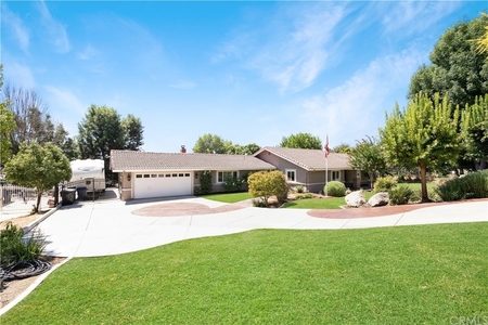 2521 Cliff Rd, Upland, CA