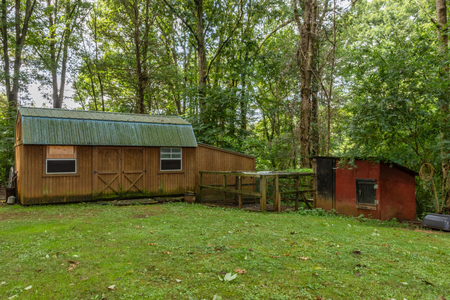 120 County Road 556, Athens, TN