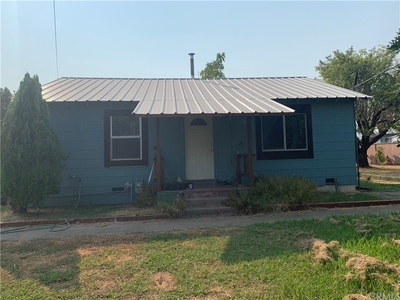10 Hoover St, Oroville, CA