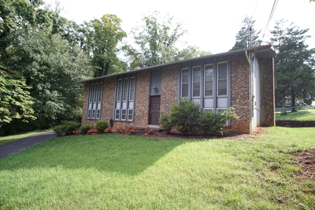 717 Crest Forest Rd, Knoxville, TN