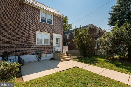 2270 S Harwood Ave, Upper Darby, PA