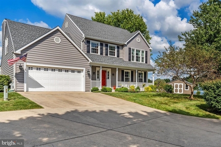 203 Pond View Dr, Westminster, MD