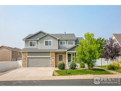 316 Hickory Ln, Johnstown, CO