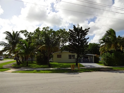 28920 Sw 144th Ave, Homestead, FL