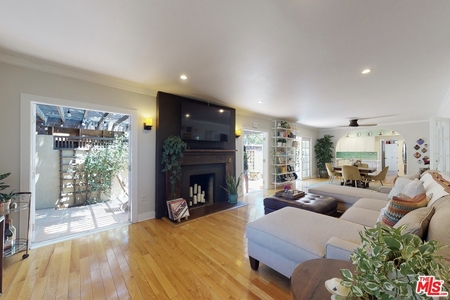 7606 Norton Ave, West Hollywood, CA