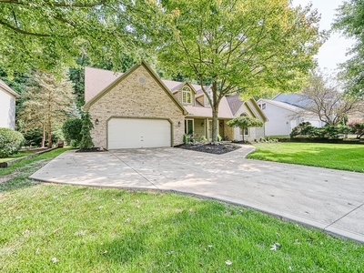 5561 Quail Run, North Olmsted, OH