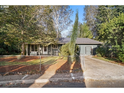 3237 Sunset Dr, Hubbard, OR