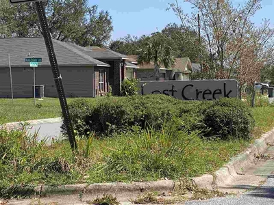 714 Forgotten Creek Ln, Pensacola, FL