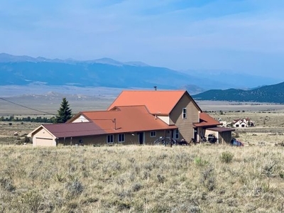 114 Fairview Rd, Silver Cliff, CO