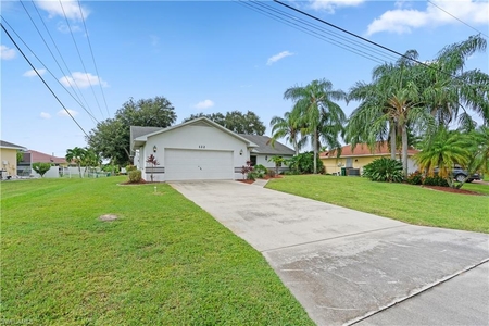 122 Sw 42nd St, Cape Coral, FL