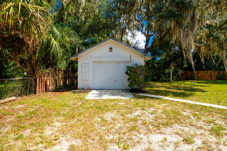 2041 Nw 15th Ct, Crystal River, FL
