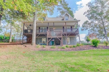 4 Carter Hill Dr, Leicester, NC
