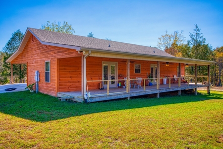3121 Coon Hunter Lodge Rd, Jamestown, TN