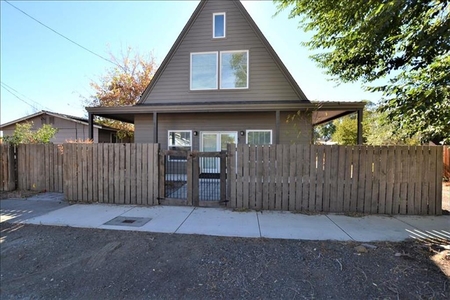 47 NW Hastings Pl, Bend, OR, 97703 - Photo 1