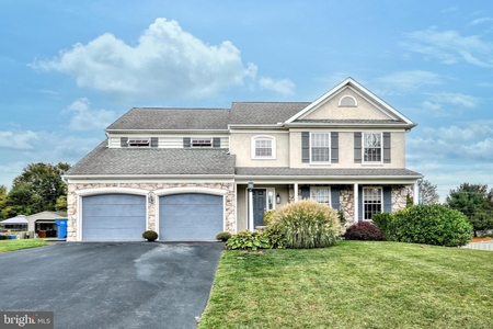 2610 Admire Springs Dr, Dover, PA