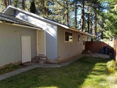 869 Placer Ave, South Lake Tahoe, CA