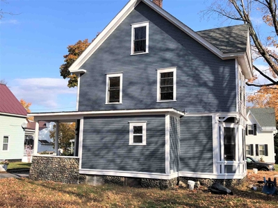 11 Henry St, Claremont, NH