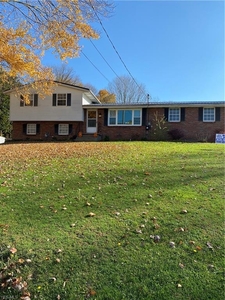 7558 State Route 164, Lisbon, OH