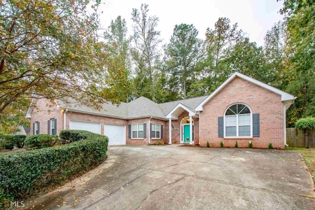 3855 Carriage Downs Ct, Snellville, GA