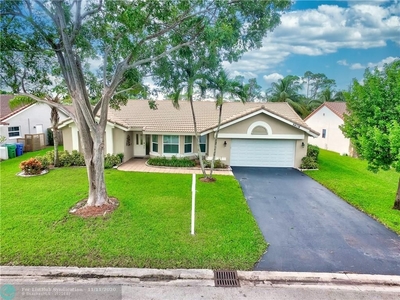 5608 Nw 66th Ave, Coral Springs, FL