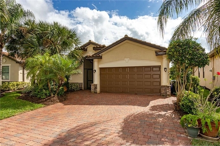 11264 Red Bluff Ln, Fort Myers, FL