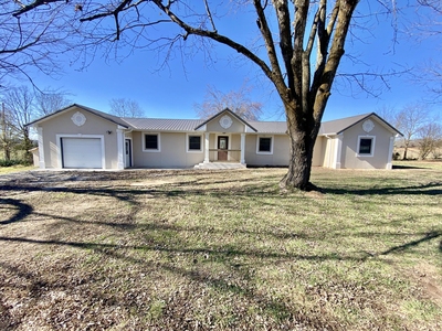 9091 County Road 8970, West Plains, MO