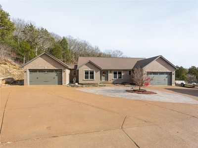 6777 Timberline Dr, House Springs, MO