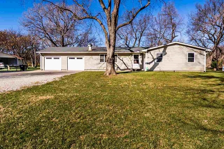 7479 Sw Overland Trail Rd, Andover, KS