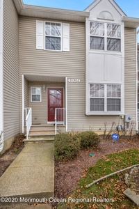 4109 Dairy Ct, Freehold, NJ