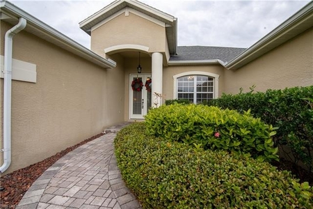 8800 Timber Run Ct, Fort Myers, FL
