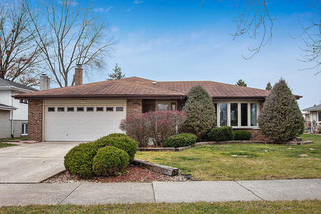 15258 Orchid Ln, Orland Park, IL