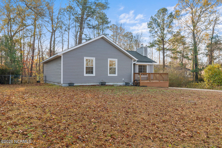 825 Mill River Rd, Jacksonville, NC